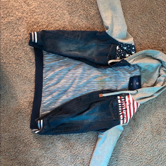 Jean jacket - Picture 2 of 4